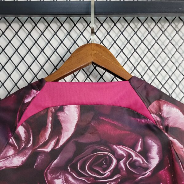 23-24 PSG Special Pink Jersey - Image 3