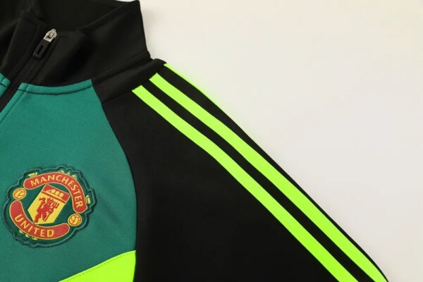 24-25 Manchester United Jacket Tracksuit - Image 2