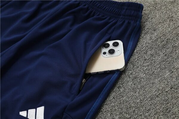 23-24 Manchester United Training Suit - Image 17