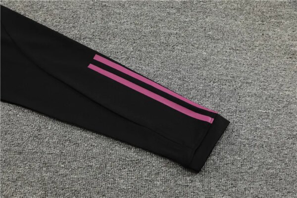 23-24 Bayern Munich Training Suit - Image 7