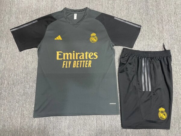 23-24 Real Madrid Short Sleeve Training Suit - Image 20