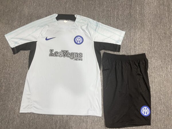 23-24 Inter Milan Short Sleeve Training Suit - Image 4