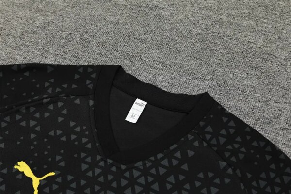23-24 Borussia Dortmund Short Sleeve Training Suit - Image 5
