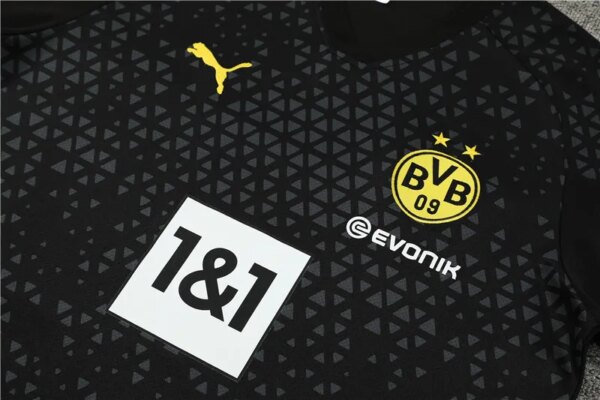 23-24 Borussia Dortmund Short Sleeve Training Suit - Image 6