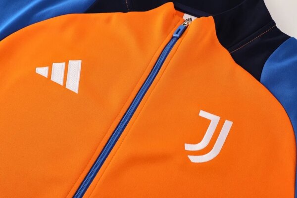 24-25 Juventus Jacket Suit - Image 4