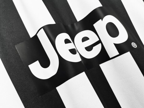 14-15 Juventus Home Retro Jersey - Image 2