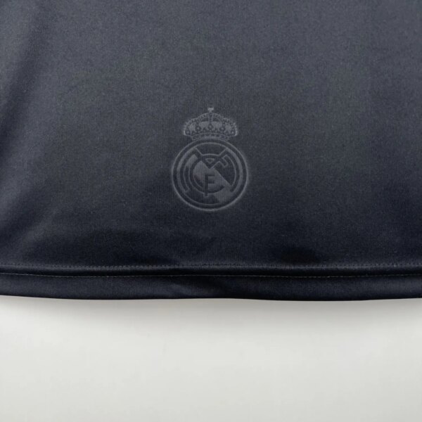 08-09 Real Madrid Third Retro Jersey - Image 8