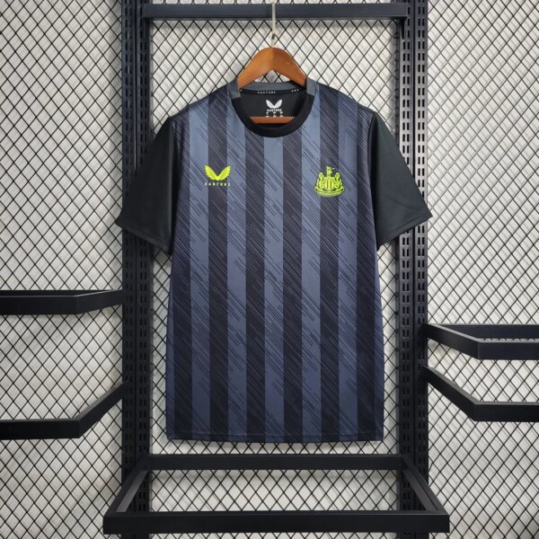 23-24 Newcastle United Training Fans Jersey