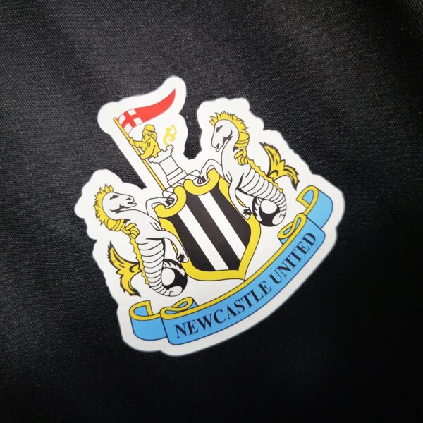 23-24 Newcastle United Training Fans Jersey - Image 2