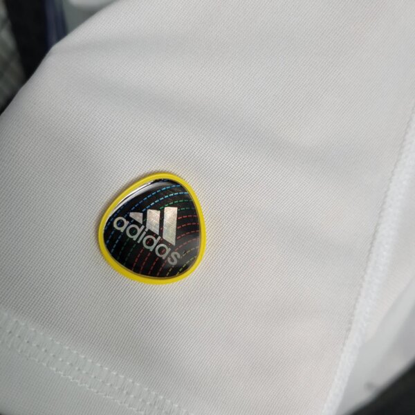 10-11 Real Madrid Home Retro Jersey - Image 3