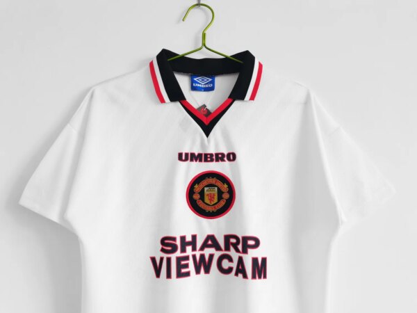 1996-97 Manchester United Away Retro Jersey - Image 2