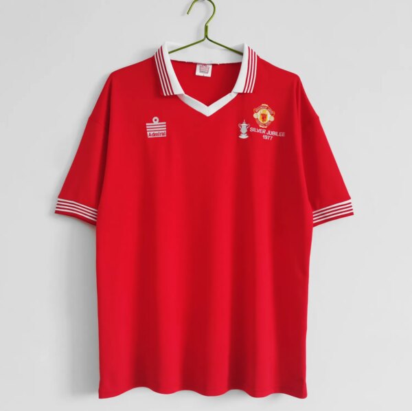 1977 Manchester United Home Retro Jersey