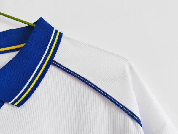 1998-00 Chelsea Away Retro Jersey - Image 3