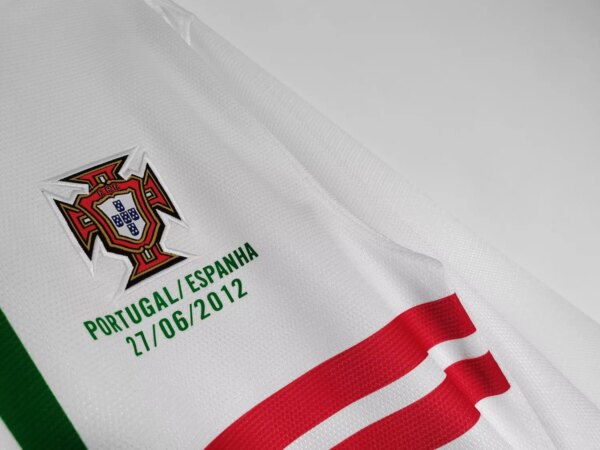 2012-13 Portugal Away Long Sleeve Retro Jersey - Image 3