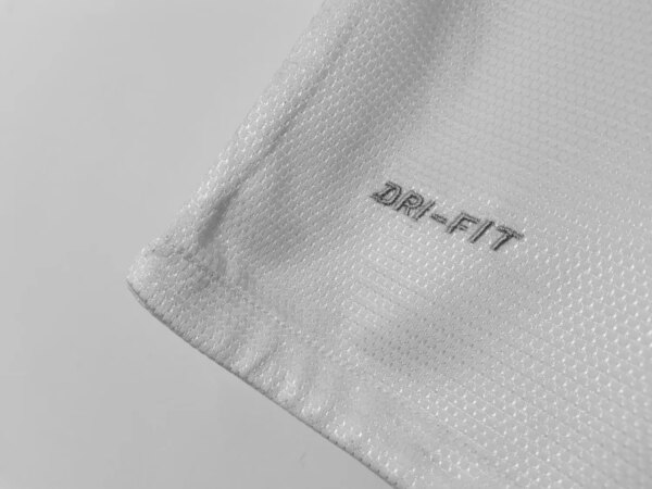 2012-13 Portugal Away Retro Jersey - Image 5