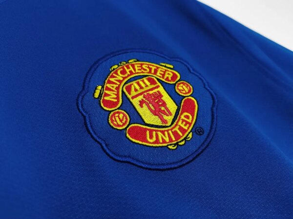2008-09 Manchester United Third Retro Jersey - Image 2