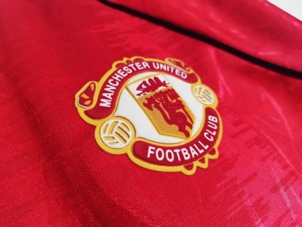 1991-92 Manchester United Home Retro Jersey - Image 2