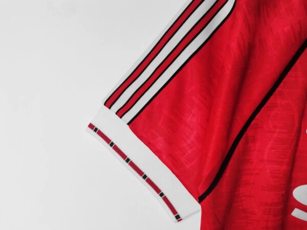 1991-92 Manchester United Home Retro Jersey - Image 5