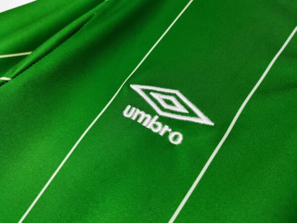 1984-86 Celtic Third Retro Jersey - Image 4