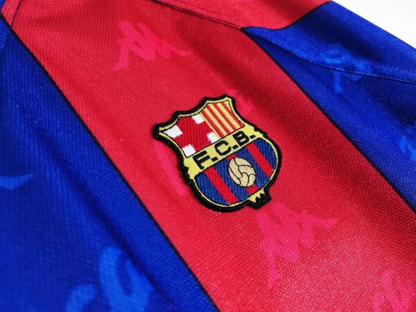 1995-97 Barcelona Home Retro Jersey - Image 2
