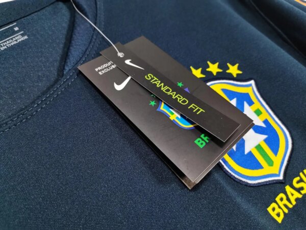 2020 Brazil Training Retro Jersey - Image 10
