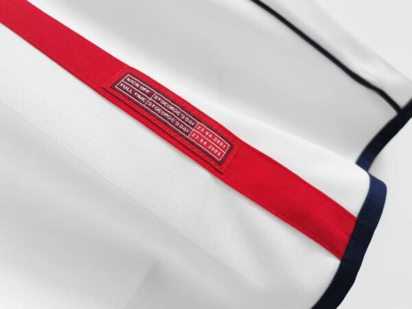 2001-03 England Home Retro Jersey - Image 4