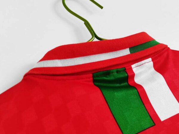 1996-98 Wales Home Retro Jersey - Image 4