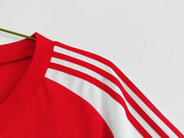 1982 Wales Home Retro Jersey - Image 2