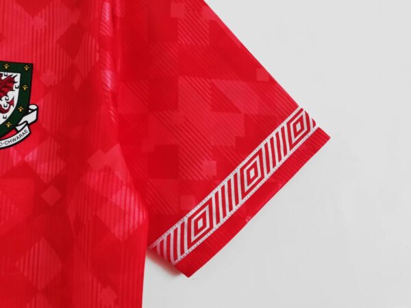 1990-92 Wales Home Retro Jersey - Image 5