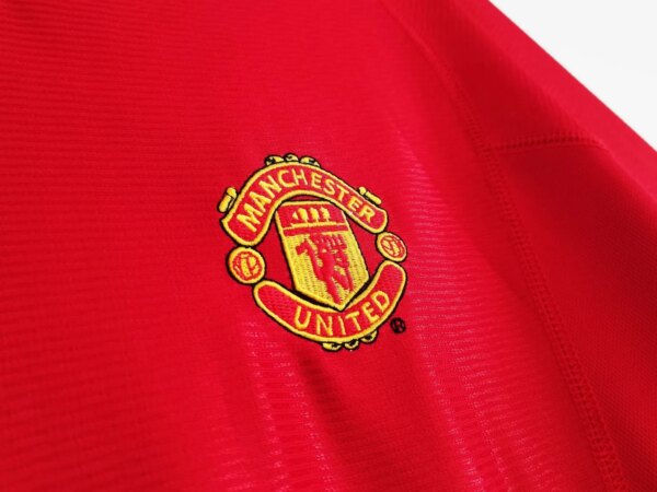 2000-02 Manchester United Home Retro Jersey - Image 2