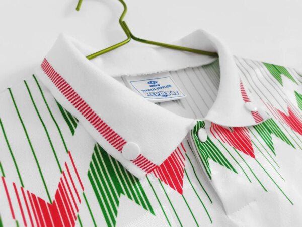 1990-92 Wales Away Retro Jersey - Image 2