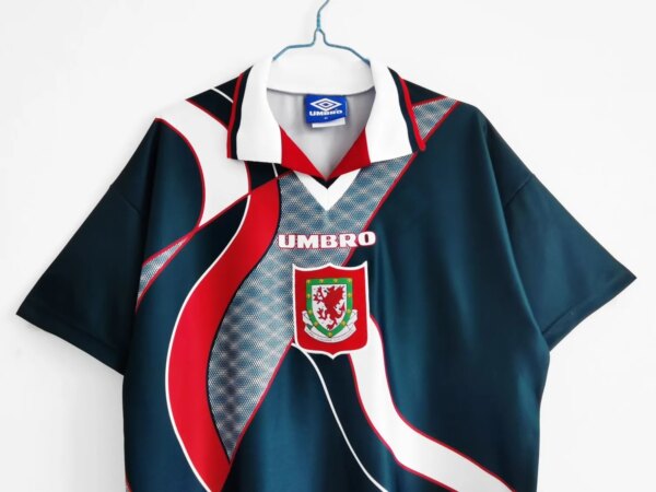 1994-95 Wales Away Retro Jersey - Image 3