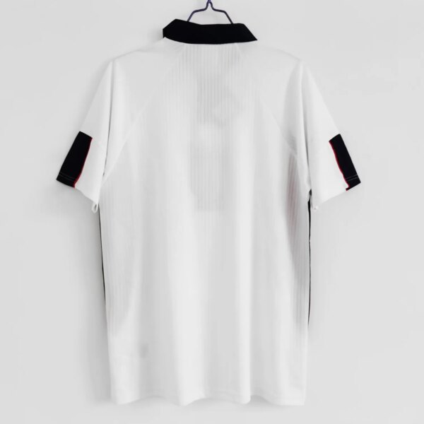 1998 England Home Retro Jersey - Image 9