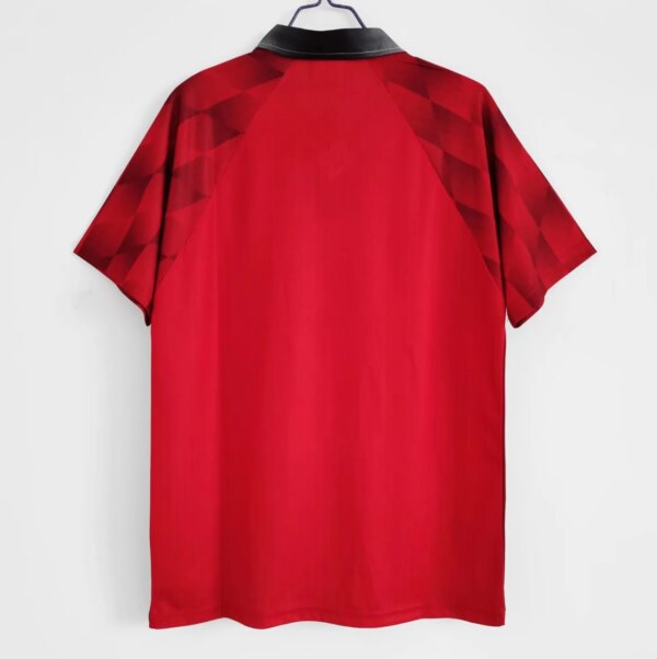 1996-97 Manchester United Home Retro Jersey - Image 10