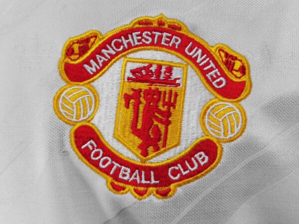 1986-88 Manchester United Away Retro Jersey - Image 3