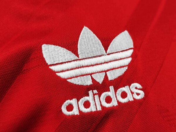 1986-88 Manchester United Home Retro Jersey - Image 4