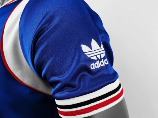 1985 Manchester United Third Retro Jersey - Image 6