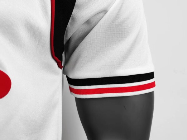 1985 Manchester United Away Retro Jersey - Image 5