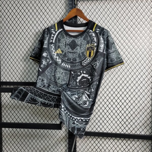 23-24 Italy Black Special Edition Fans Jersey - Image 5