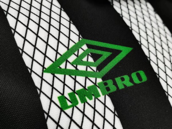 1994-95 Celtic Away Retro Jersey - Image 3