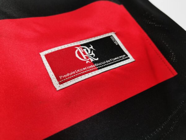 2000-01 Flamengo Home Retro Jersey - Image 3