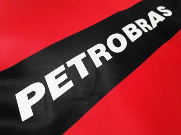 2000-01 Flamengo Home Retro Jersey - Image 8