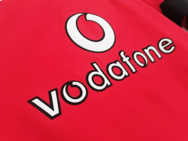 2002-04 Manchester United Home Long Sleeve Retro Jersey - Image 2
