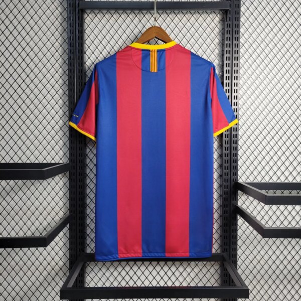 10-11 Barcelona Home Retro Jersey - Image 4