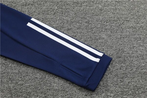 23-24 Italy Training Suit - Image 11