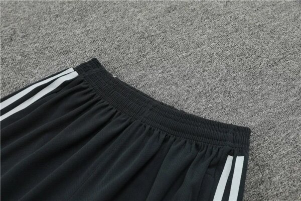 23-24 Juventus Short Sleeve Training Suit - Image 8