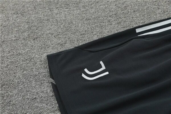 23-24 Juventus Short Sleeve Training Suit - Image 9