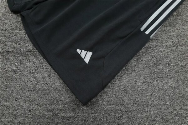 23-24 Juventus Short Sleeve Training Suit - Image 10