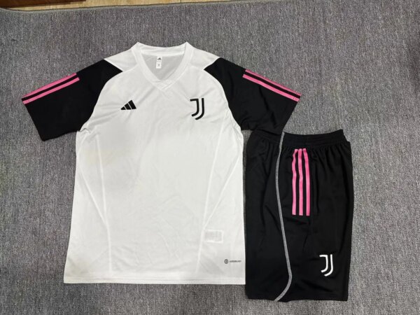 23-24 Juventus Short Sleeve Training Suit - Image 4