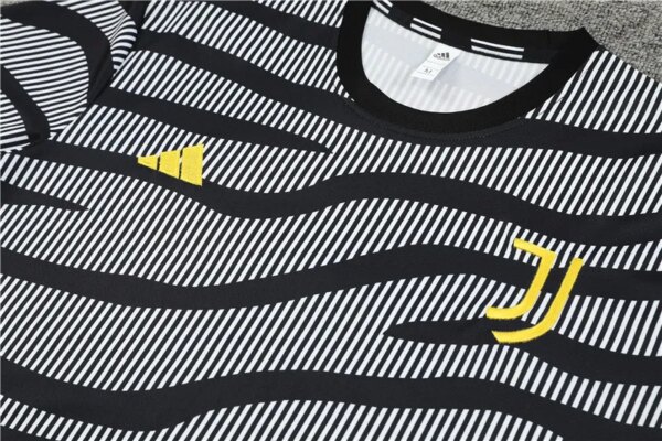 23-24 Juventus Short Sleeve Training Suit - Image 6